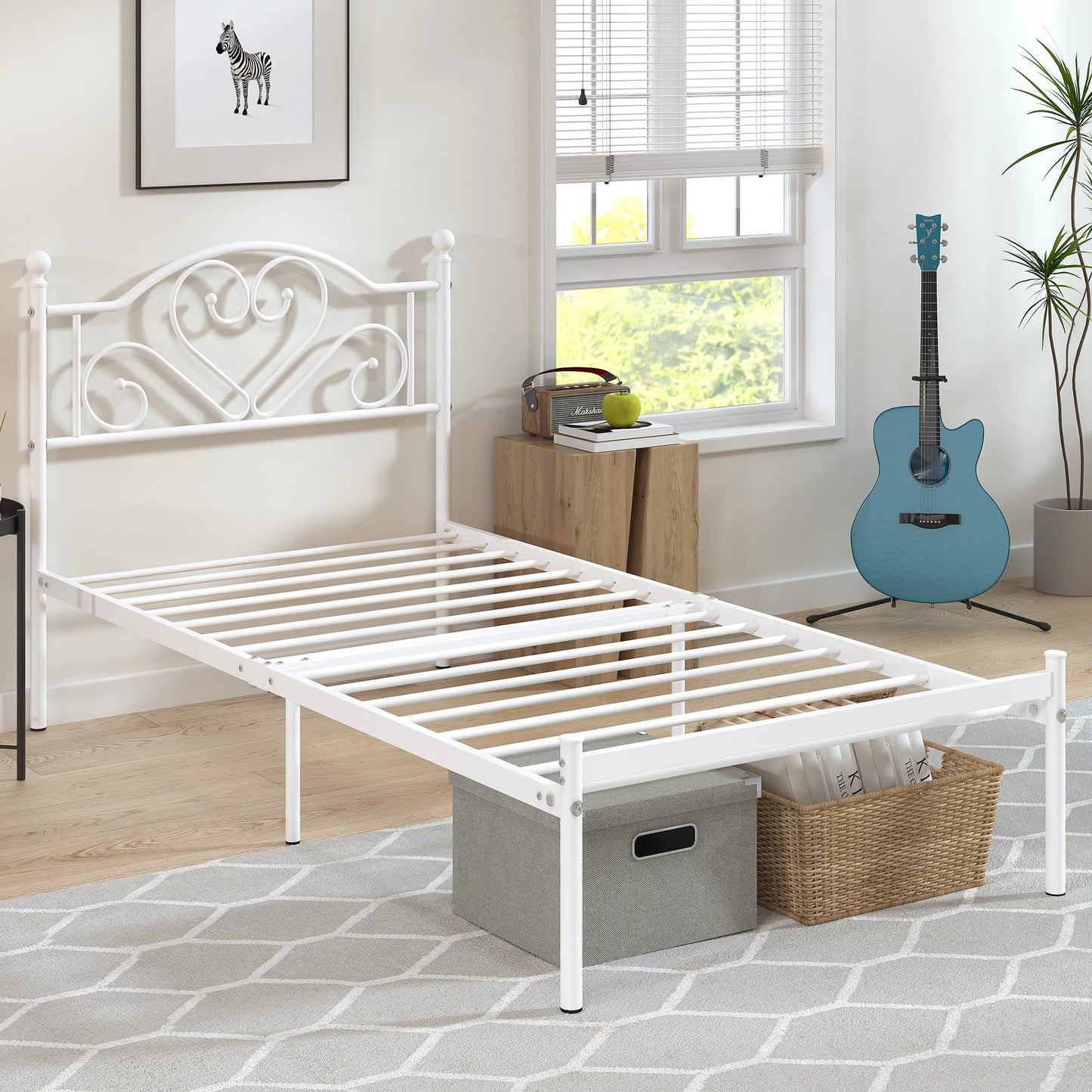 MERRONIX Heart Shaped Headboard Heavy Duty Metal Platform Bed Frame